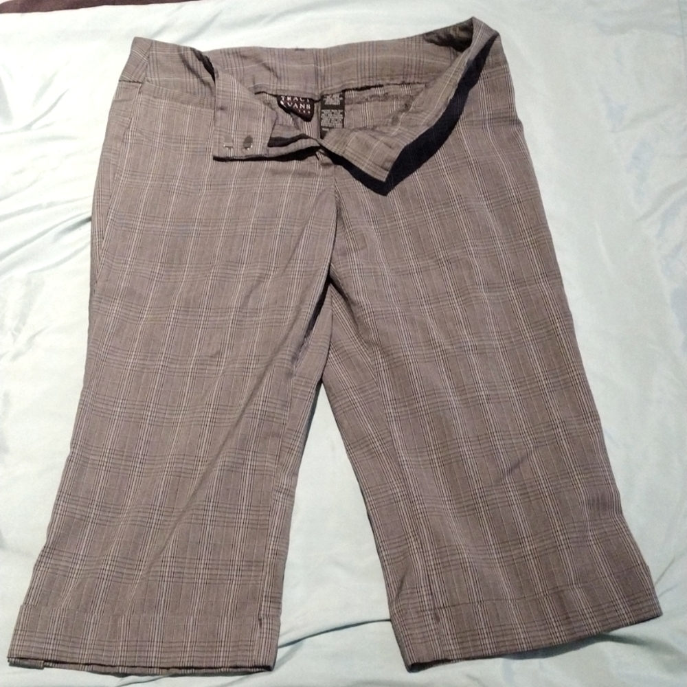 Plaid grey with turquoise strip